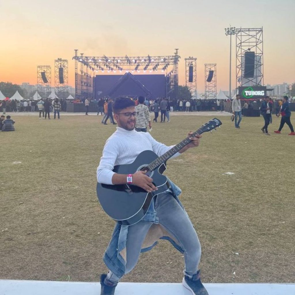 VIKAS SHAH